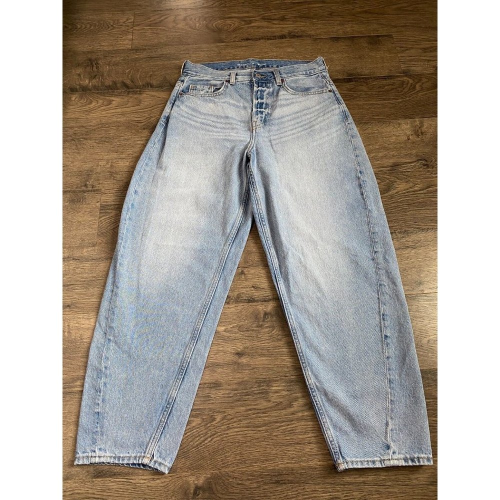 EUC Womens Old Navy Balloon extra high rise jeans size 10